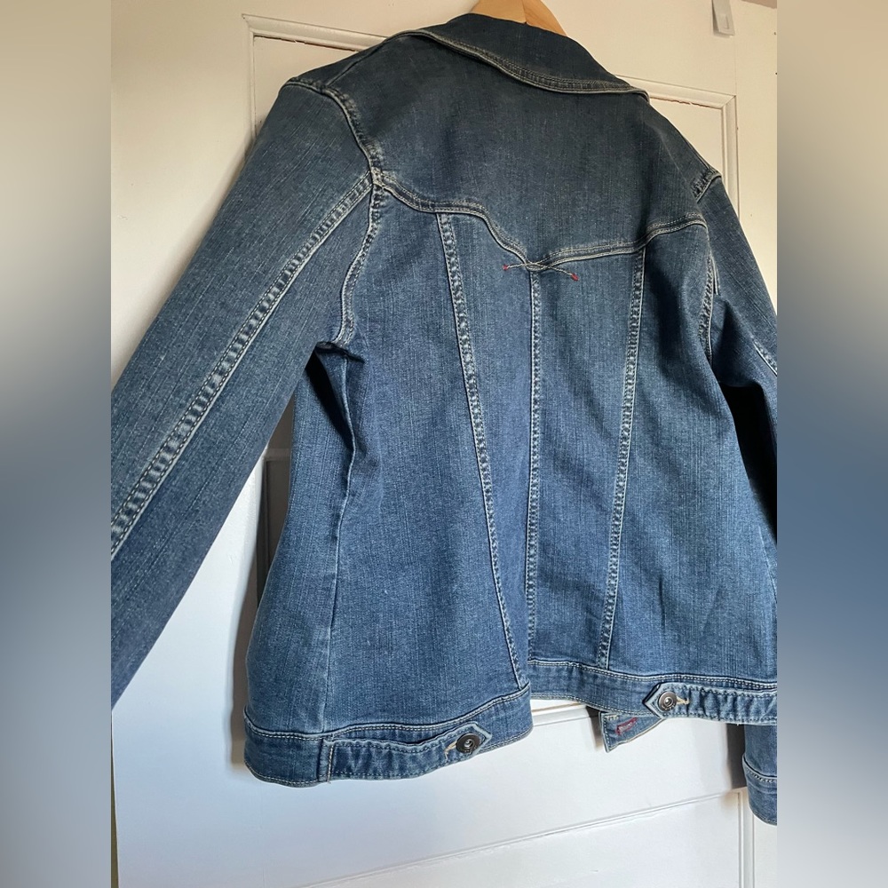 Wrangler Women’s stretch denim jacket, size Large - Picture 5 of 6